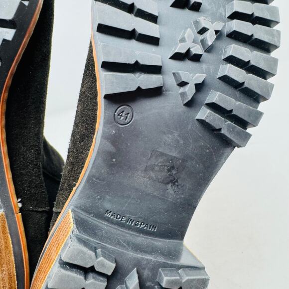 Bertuchi Suede Lug Sole Chelsea Boots Brown Ankle Pull-On Womens Size 9.5 - Picture 8 of 12